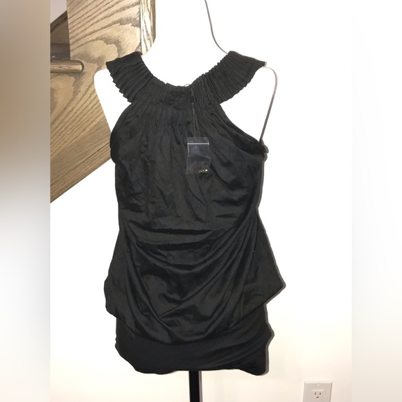 BCBGMAXAZRIA SIZE XS 00’s style dress/ gold hardware embellishments on collar - Picture 4 of 5